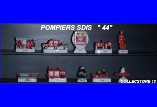 SERIE COMPLETE DE FEVES LES POMPIERS SDIS 44