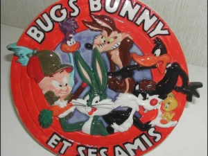 MAXI FEVE EN FORME DE PLAQUE RONDE DE LA WARNER