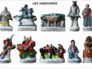 SERIE COMPLETE DE FEVES LES SAMOURAIS