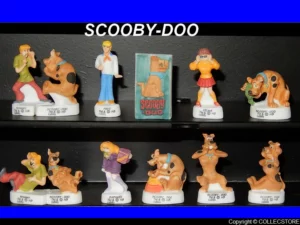 DVO6 SERIE COMPLETE DE FEVES SCOOBY DOO MAT