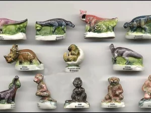 DVO1 DINOSAURES -DISNEY