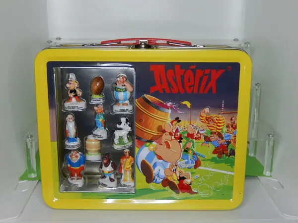 VALISETTE EN METAL ASTERIX CHEZ LES BRETONS