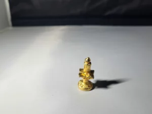 S2T4 FEVE A L'UNITE LES STATUES DOREES