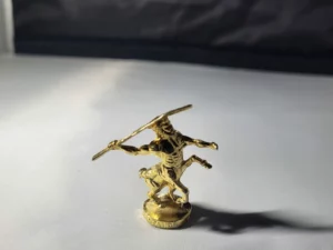 S2T4 FEVE A L'UNITE LES STATUES DOREES