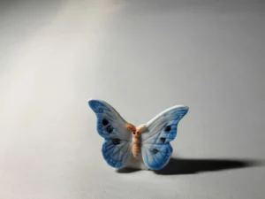 S2T7 FEVE A L'UNITE LES PAPILLONS