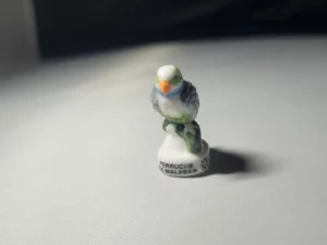 S2T7 FEVE A L'UNITE LES PERROQUETS