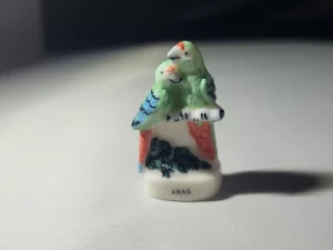 S2T7 FEVE A L'UNITE LES PERROQUETS