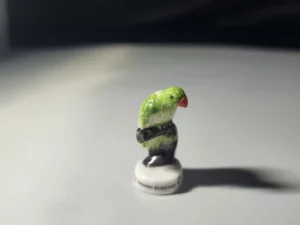 S2T7 FEVE A L'UNITE LES PERROQUETS