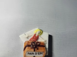 S1T1 FEVE A L'UNITE LES PUBLICITES ET PERSO