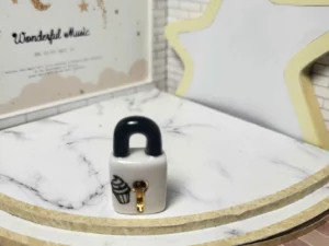 S4T4 FEVE A L'UNITE LES CADENAS