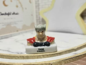 FEVE A L'UNITE 2021 LES BUSTES MARVELS