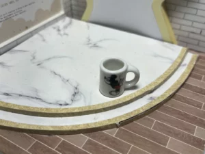 FEVE A L'UNITE 2022 LA VAISSELLE MICKEY ET MINIE