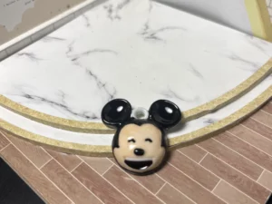 FEVES A L'UNITE MICKEY EMOJI