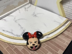 FEVES A L'UNITE MICKEY EMOJI