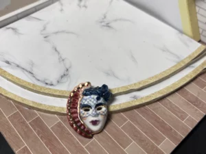 FEVES A L'UNITE LES MASQUES VENITIENS