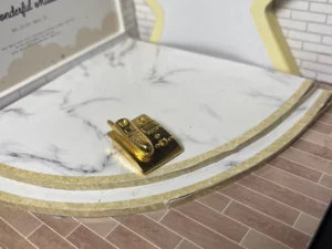 ST9 - TELEPHONE METAL DOREE