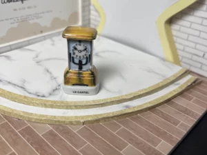 ST9 - HORLOGES ET MONTRES "BRILLANT"