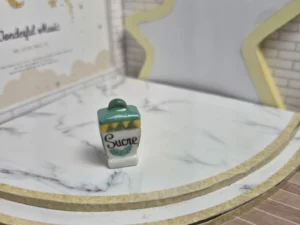 ST8H1 FEVE A L'UNITE DANS LA CUISINE