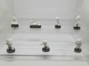 DVO11 SERIE INCOMPLETE DE FEVES LES LOONEY TUNES LUXE
