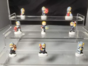 DVO11 SERIE INCOMPLETE DE FEVES LES PETITS POMPIERS