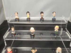 PROMOTIONS | Acheter sur Collec Store DVO12 SERIE INCOMPLETE DE FEVES LE CATCH POLITIQUE