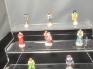 PROMOTIONS | Acheter sur Collec Store DVO12 SERIE INCOMPLETE DE FEVES LES 3 MOUSQUETAIRES