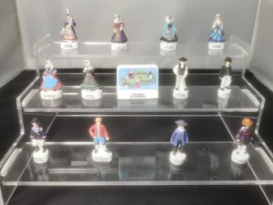 DVO11 LES COSTUMES BRETONS
