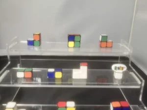 DVO11 LE RUBICKS CUBE PUZZLE