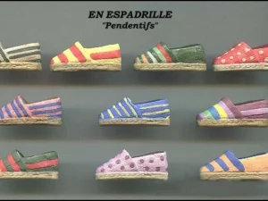 DVO15 LES ESPADRILLES