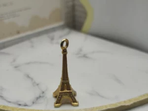 VR1F  FEVES A L'UNITE LES MONUMENTS