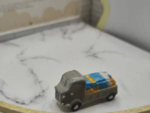 FEVES A L'UNITE VR1J LES VEHICULES DE LEGENDES